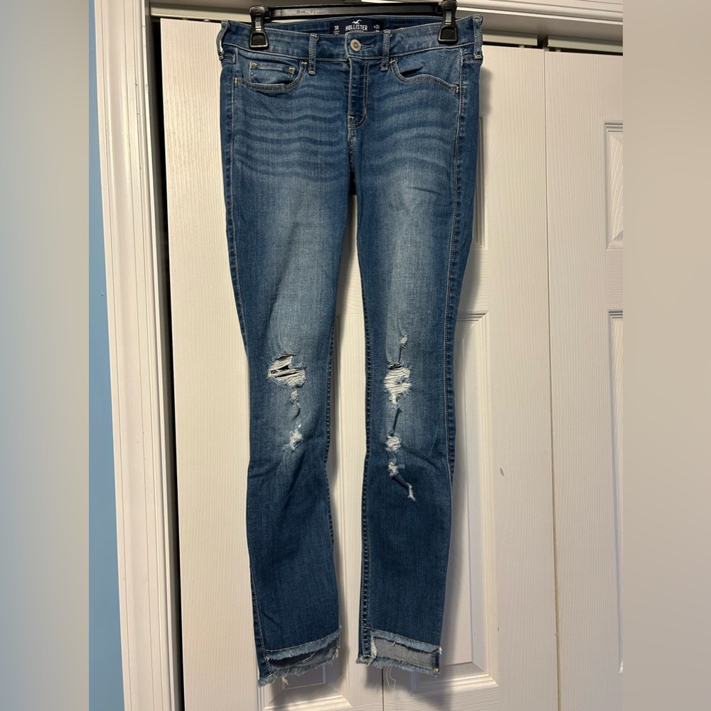 Hollister Super Skinny jeans. Size 3R